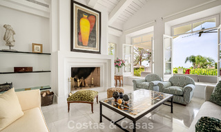 Statige luxevilla in een klassiek mediterrane bouwstijl en met prachtige siertuinen te koop in Sierra Blanca, Marbella 798483 
