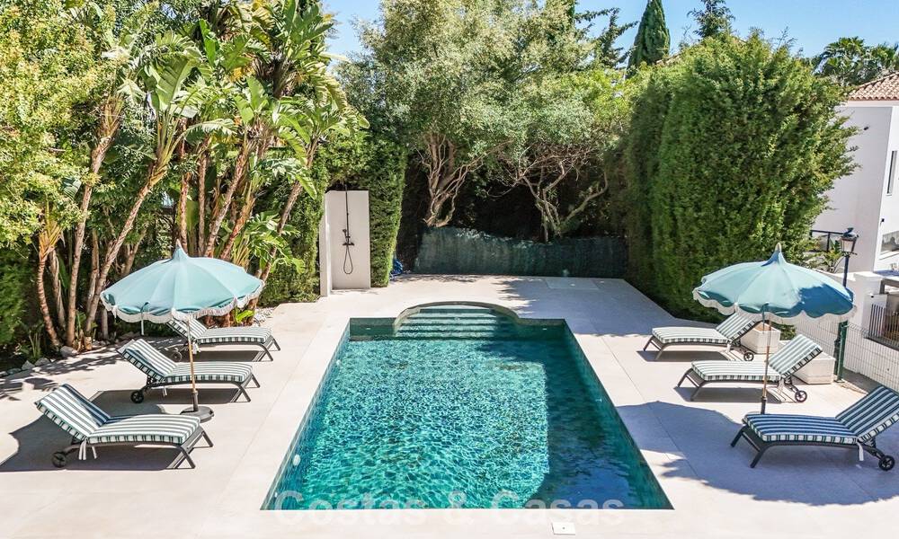 Prachtig gerenoveerde, modern-mediterrane villa met zeezicht te koop in Benahavis - Marbella 798541