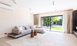 Prachtig gerenoveerde, modern-mediterrane villa met zeezicht te koop in Benahavis - Marbella 798557 