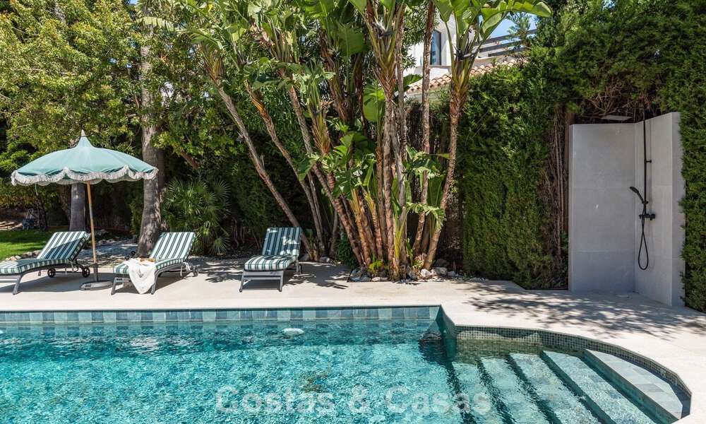 Prachtig gerenoveerde, modern-mediterrane villa met zeezicht te koop in Benahavis - Marbella 798566