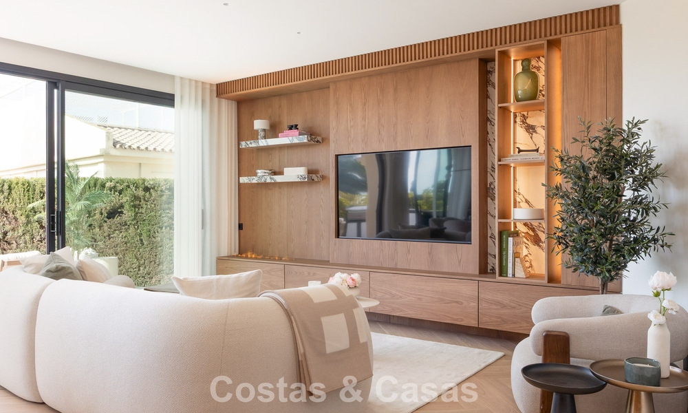 Luxe design townhouse met panoramisch zeezicht te koop in La Quinta, Marbella - Benahavis 798629