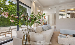Instapklare, eigentijds-mediterrane nieuwe luxevilla te koop in een golfwijk van Marbella - Benahavis 798715 