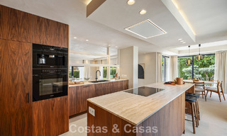 Instapklare, eigentijds-mediterrane nieuwe luxevilla te koop in een golfwijk van Marbella - Benahavis 798720 