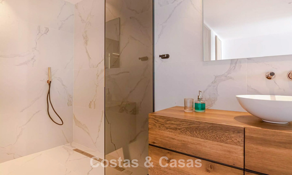 Geavanceerde luxevilla met panoramisch zeezicht te koop in de heuvels van Marbella - Benahavis 798932