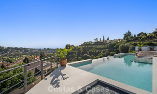 Geavanceerde luxevilla met panoramisch zeezicht te koop in de heuvels van Marbella - Benahavis 798968 
