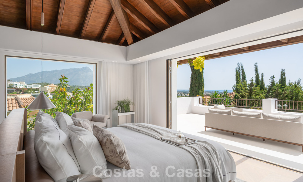 Royale villa in een eigentijdse, Mediterrane bouwstijl te koop in een afgeschermde urbanisatie in Marbella - Benahavis 799072