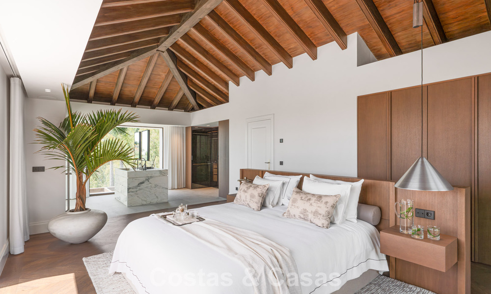 Royale villa in een eigentijdse, Mediterrane bouwstijl te koop in een afgeschermde urbanisatie in Marbella - Benahavis 799074