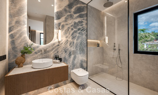 High-end, beachside villa met dakterras en jacuzzi waarvan zeezicht te koop ten oosten van Marbella centrum 799260 