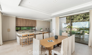 Moderne luxevilla met adembenemend zeezicht te koop vlakbij Malaga West, Costa del Sol 799438 