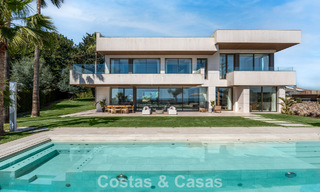 Moderne luxevilla met adembenemend zeezicht te koop vlakbij Malaga West, Costa del Sol 799445 