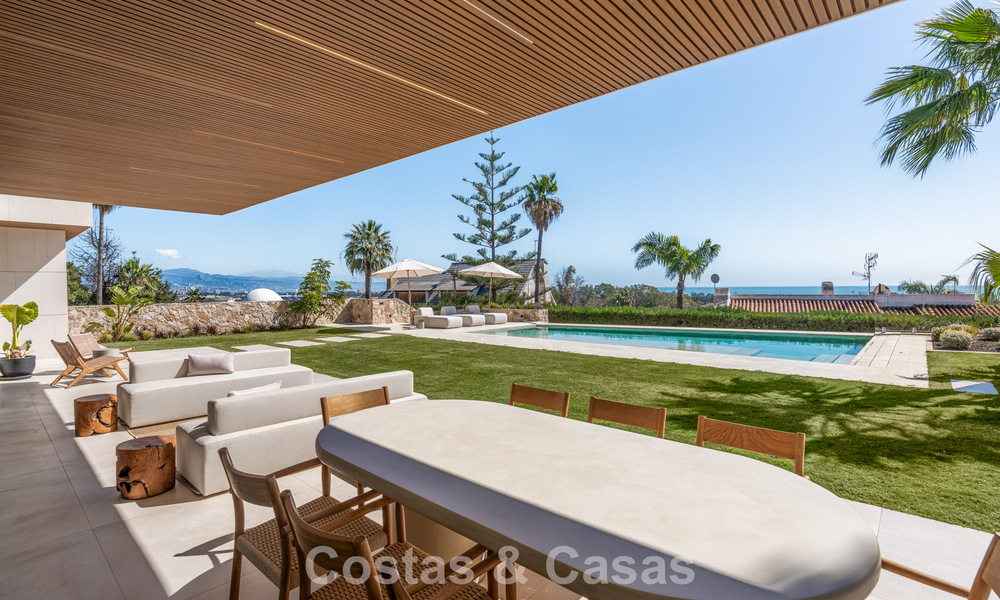 Moderne luxevilla met adembenemend zeezicht te koop vlakbij Malaga West, Costa del Sol 799447