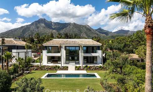 Nieuwe, moderne, architectonische villa met adembenemend zeezicht te koop op Marbella’s Golden Mile 799372
