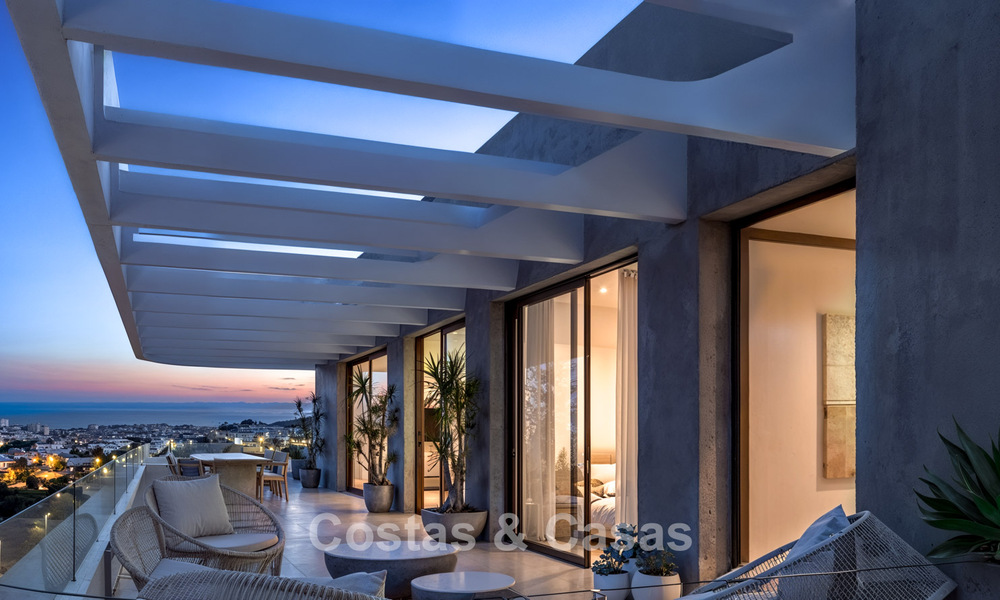Lancering! Modernistische nieuwbouwappartementen met zeezicht te koop in het centrum van Estepona 799528