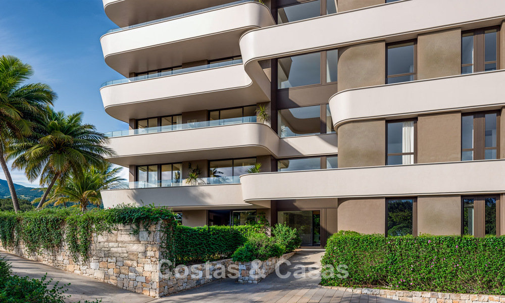 Lancering! Modernistische nieuwbouwappartementen met zeezicht te koop in het centrum van Estepona 799532