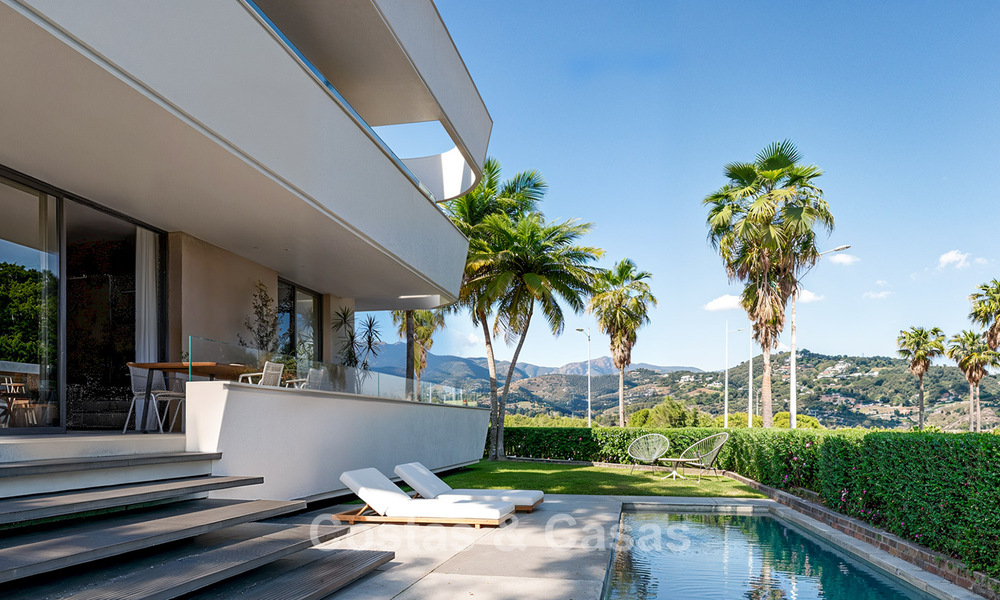Lancering! Modernistische nieuwbouwappartementen met zeezicht te koop in het centrum van Estepona 799552