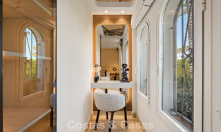 Exclusief gerenoveerd frontlinie strand appartement met direct zeezicht te koop op de New Golden Mile, Estepona Oost 799577 