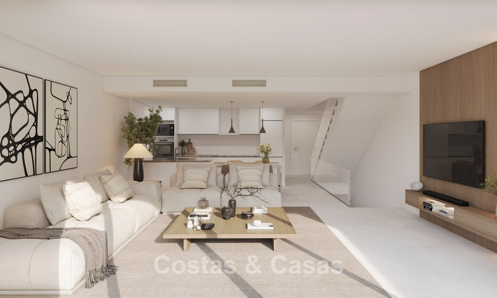 Moderne nieuwbouwhuizen met berg- en zeezicht te koop in een resort-stijl complex in Fuengirola, Costa del Sol 799590