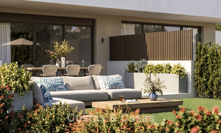 Moderne nieuwbouwhuizen met berg- en zeezicht te koop in een resort-stijl complex in Fuengirola, Costa del Sol 799592 