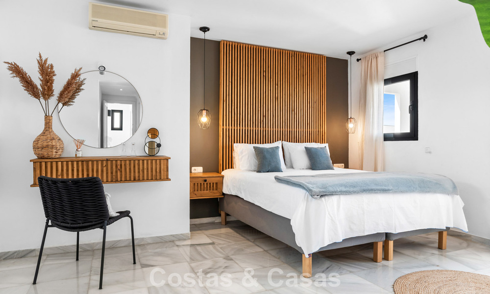 Villa te koop in Nueva Andalucia, Marbella, op loopafstand van het strand, dicht bij Puerto Banus 799642