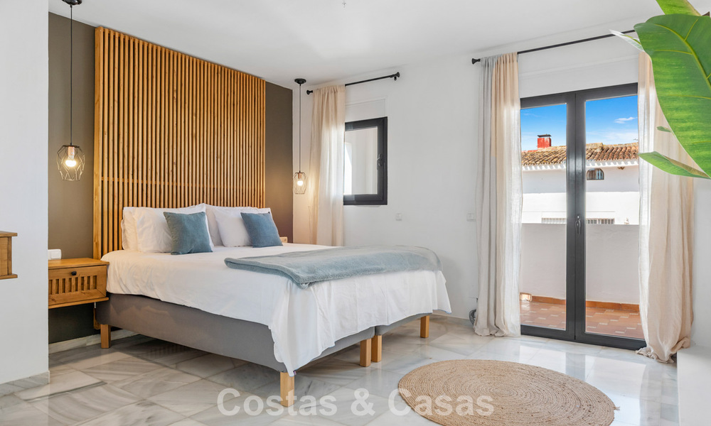 Villa te koop in Nueva Andalucia, Marbella, op loopafstand van het strand, dicht bij Puerto Banus 799643