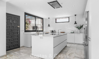 Villa te koop in Nueva Andalucia, Marbella, op loopafstand van het strand, dicht bij Puerto Banus 799649 