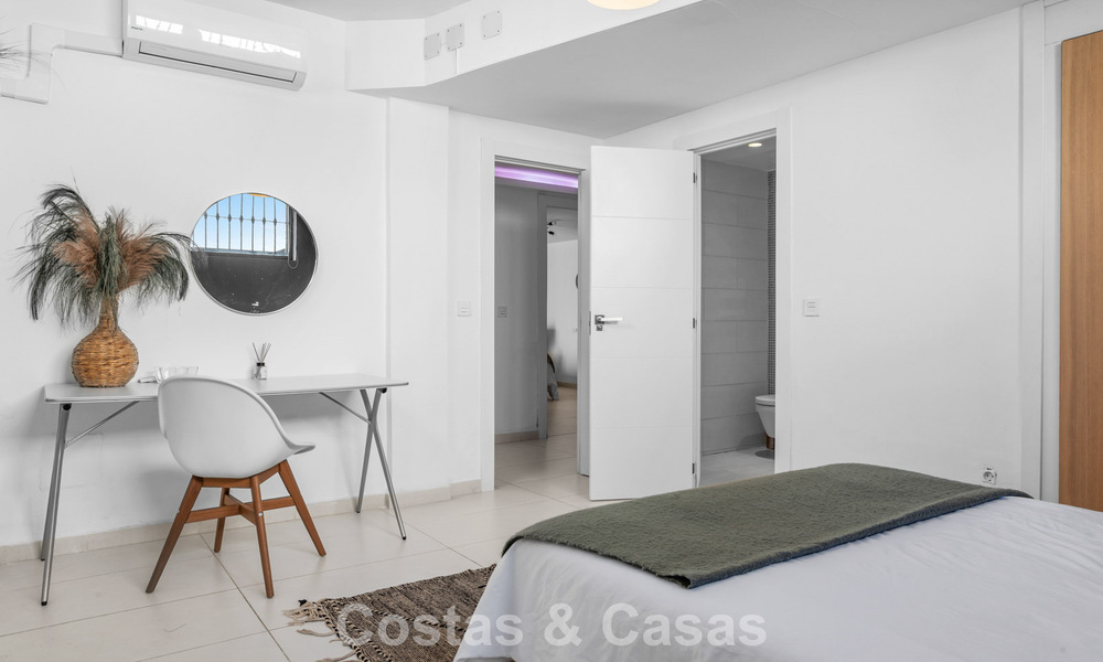 Villa te koop in Nueva Andalucia, Marbella, op loopafstand van het strand, dicht bij Puerto Banus 799660