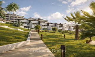 Lancering! Eerstelijnsstrand, luxe appartementen en rijwoningen met zeezicht te koop nabij Sotogrande, Costa del Sol 799747 