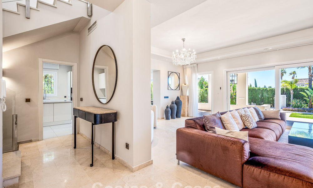 Luxueuze villa met entertainment-level en gastenverblijf te koop in Nueva Andalucía, Marbella 799977