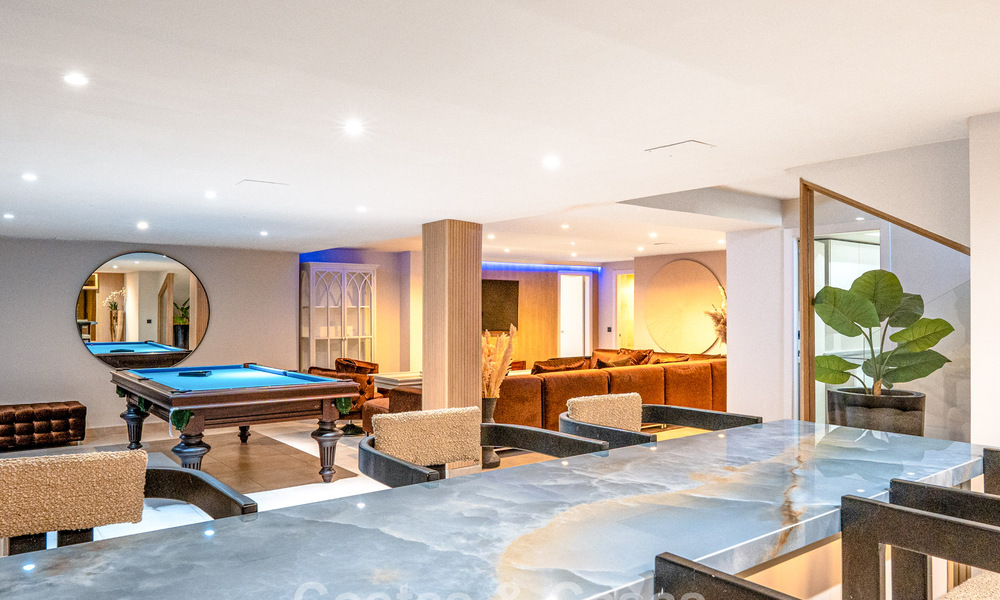 Luxueuze villa met entertainment-level en gastenverblijf te koop in Nueva Andalucía, Marbella 799997