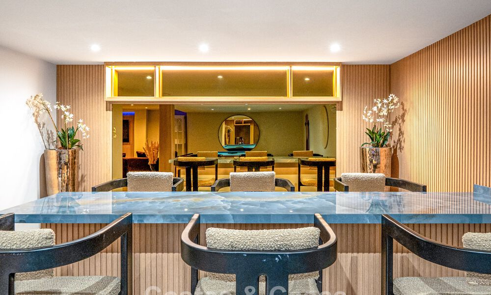 Luxueuze villa met entertainment-level en gastenverblijf te koop in Nueva Andalucía, Marbella 799998