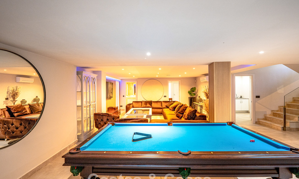 Luxueuze villa met entertainment-level en gastenverblijf te koop in Nueva Andalucía, Marbella 800000