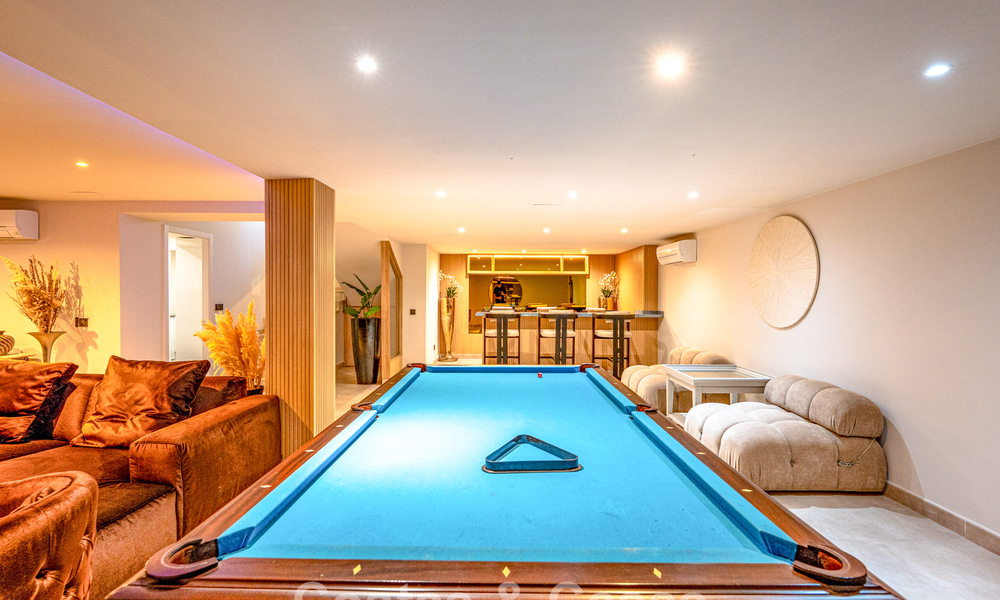 Luxueuze villa met entertainment-level en gastenverblijf te koop in Nueva Andalucía, Marbella 800002