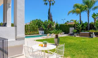 Luxueuze villa met entertainment-level en gastenverblijf te koop in Nueva Andalucía, Marbella 800021 