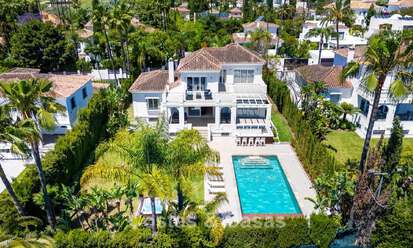 Luxueuze villa met entertainment-level en gastenverblijf te koop in Nueva Andalucía, Marbella 800031