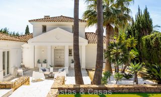 Prachtig, eigentijds gerenoveerde, Andalusische villa met panoramisch zeezicht te koop in Sotogrande, Costa del Sol 799846 