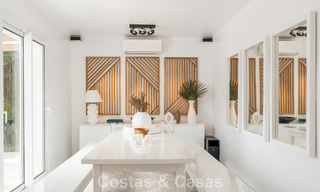 Prachtig, eigentijds gerenoveerde, Andalusische villa met panoramisch zeezicht te koop in Sotogrande, Costa del Sol 799859 