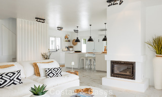 Prachtig, eigentijds gerenoveerde, Andalusische villa met panoramisch zeezicht te koop in Sotogrande, Costa del Sol 799866 