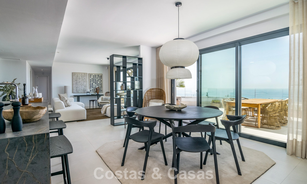 Instapklare, moderne luxewoningen te koop met zeezicht in een resort-stijl complex in Fuengirola, Costa del Sol 799936