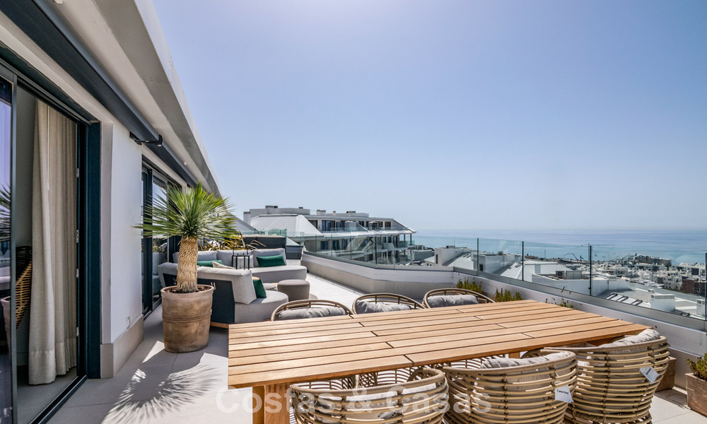 Instapklare, moderne luxewoningen te koop met zeezicht in een resort-stijl complex in Fuengirola, Costa del Sol 799943