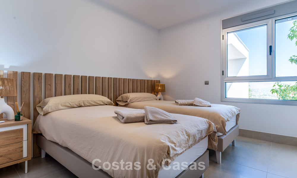 Zeer lichtrijk appartement met ruim loungeterras te koop in La Cala Golf in Mijas, Costa del Sol 799945
