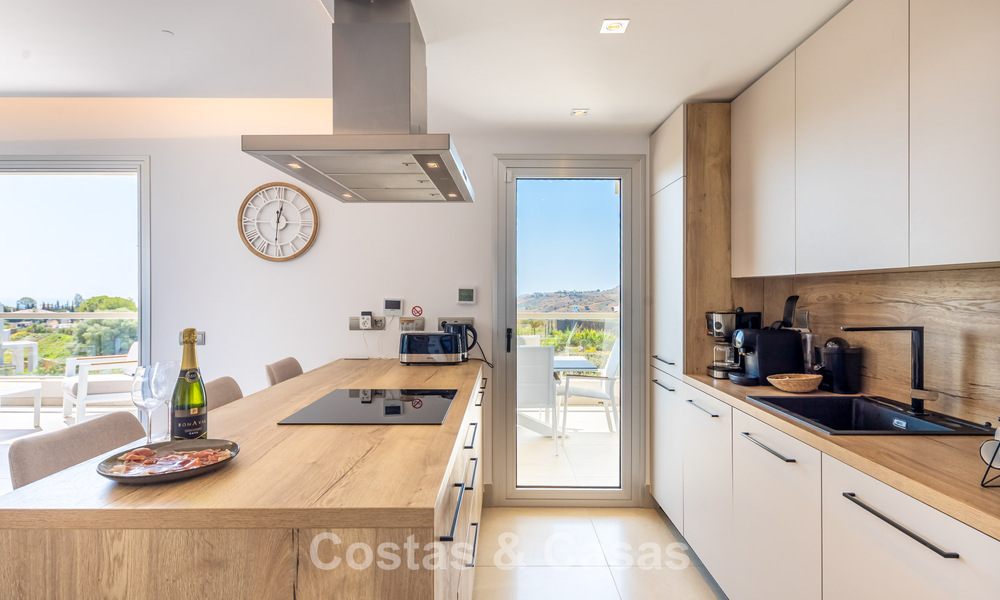 Zeer lichtrijk appartement met ruim loungeterras te koop in La Cala Golf in Mijas, Costa del Sol 799954