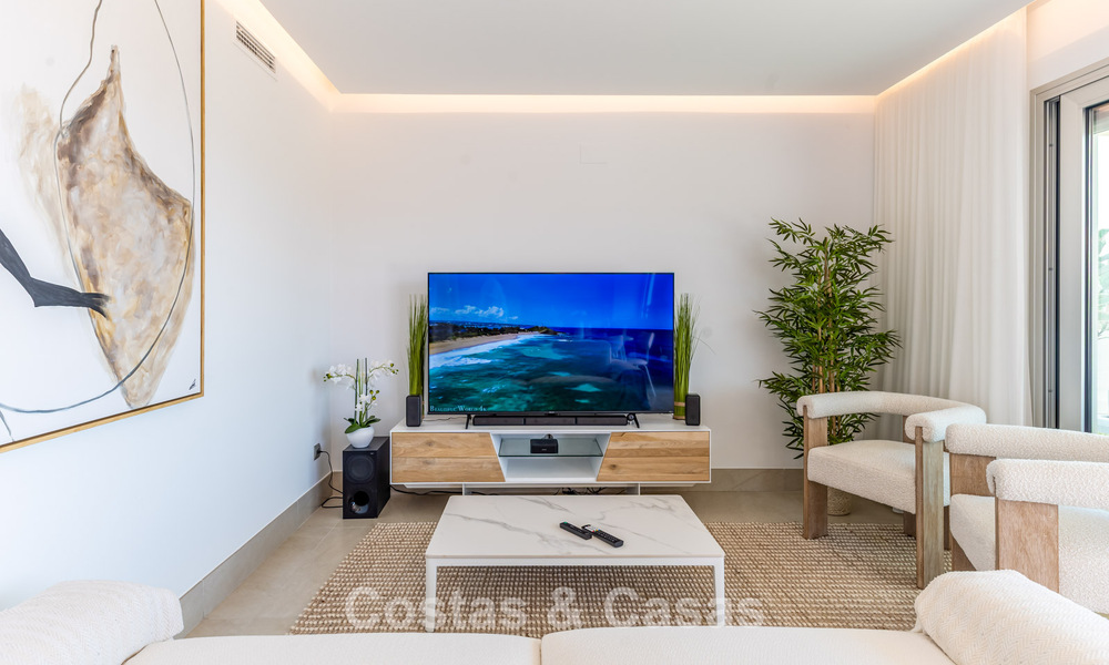 Zeer lichtrijk appartement met ruim loungeterras te koop in La Cala Golf in Mijas, Costa del Sol 799959