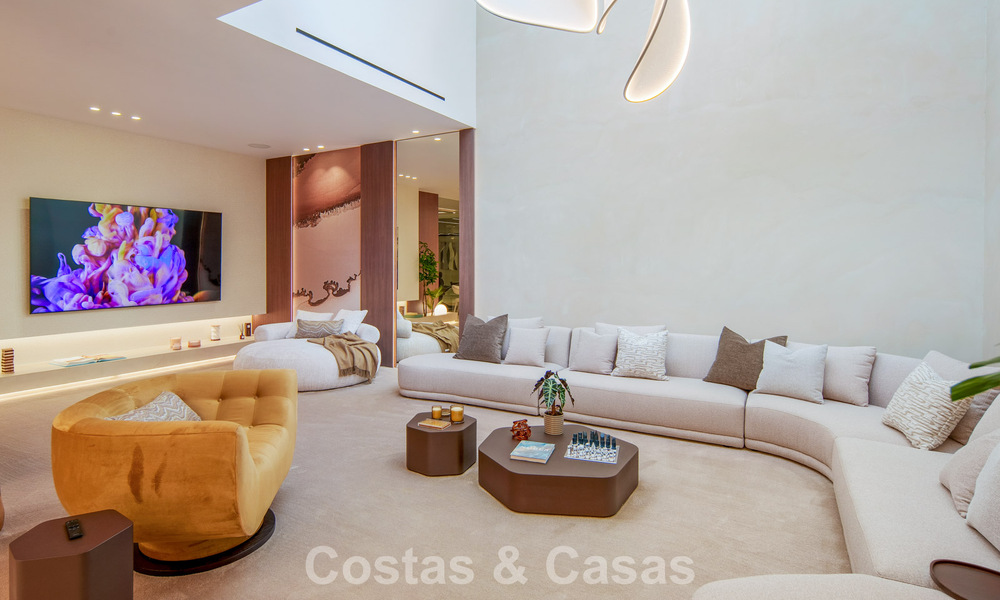 Hedendaagse design villa met panoramisch uitzicht te koop in Nueva Andalucia’s golfvallei, Marbella 800090