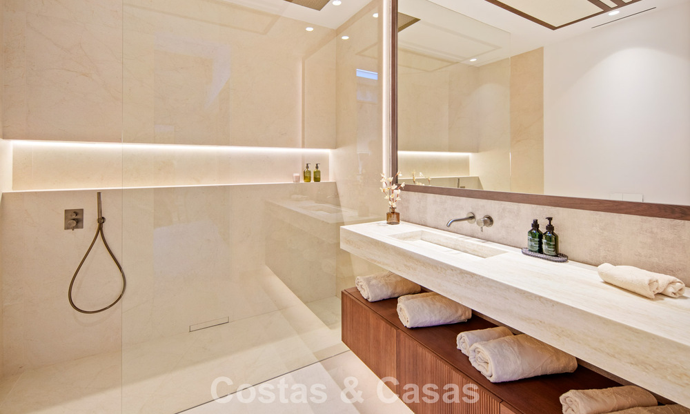 Hedendaagse design villa met panoramisch uitzicht te koop in Nueva Andalucia’s golfvallei, Marbella 800121