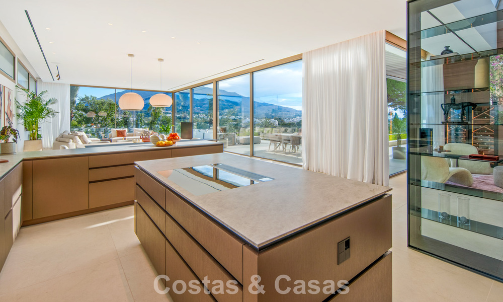 Hedendaagse design villa met panoramisch uitzicht te koop in Nueva Andalucia’s golfvallei, Marbella 800138