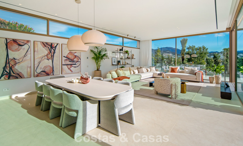 Hedendaagse design villa met panoramisch uitzicht te koop in Nueva Andalucia’s golfvallei, Marbella 800142
