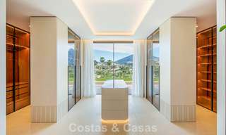 Hedendaagse design villa met panoramisch uitzicht te koop in Nueva Andalucia’s golfvallei, Marbella 800159 