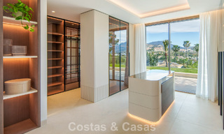 Hedendaagse design villa met panoramisch uitzicht te koop in Nueva Andalucia’s golfvallei, Marbella 800160 