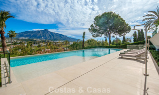 Hedendaagse design villa met panoramisch uitzicht te koop in Nueva Andalucia’s golfvallei, Marbella 800171 