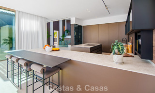Hedendaagse design villa met panoramisch uitzicht te koop in Nueva Andalucia’s golfvallei, Marbella 800174 
